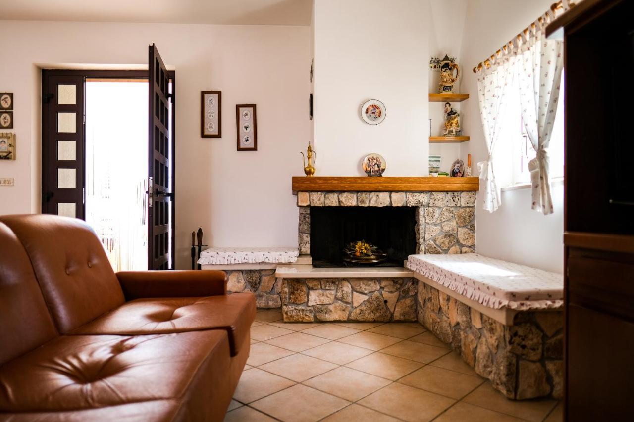 Villa Trullo Elvira&Luigi Monopoli Exterior foto