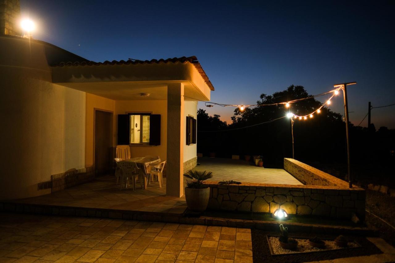Villa Trullo Elvira&Luigi Monopoli Exterior foto